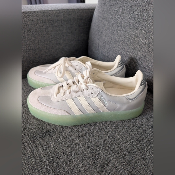 adidas Sambae Sneaker - Picture 7 of 8